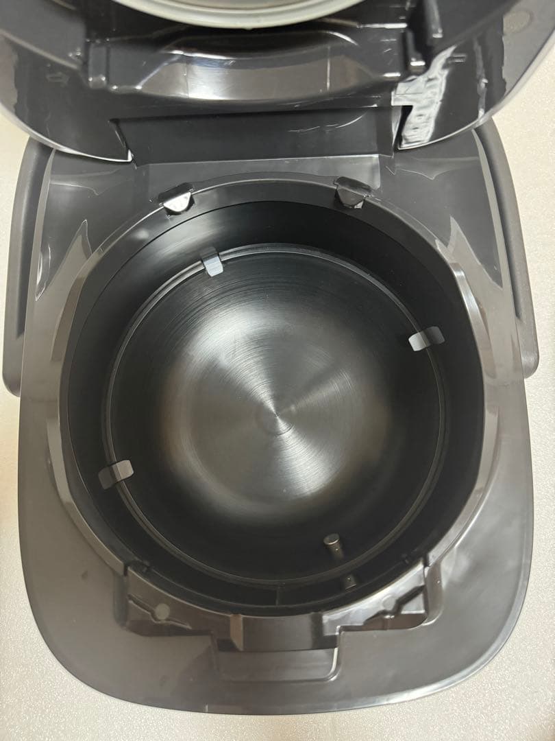 【美品】炎舞炊き 圧力IH炊飯ジャーNW-PT10 2024年 製動作保証