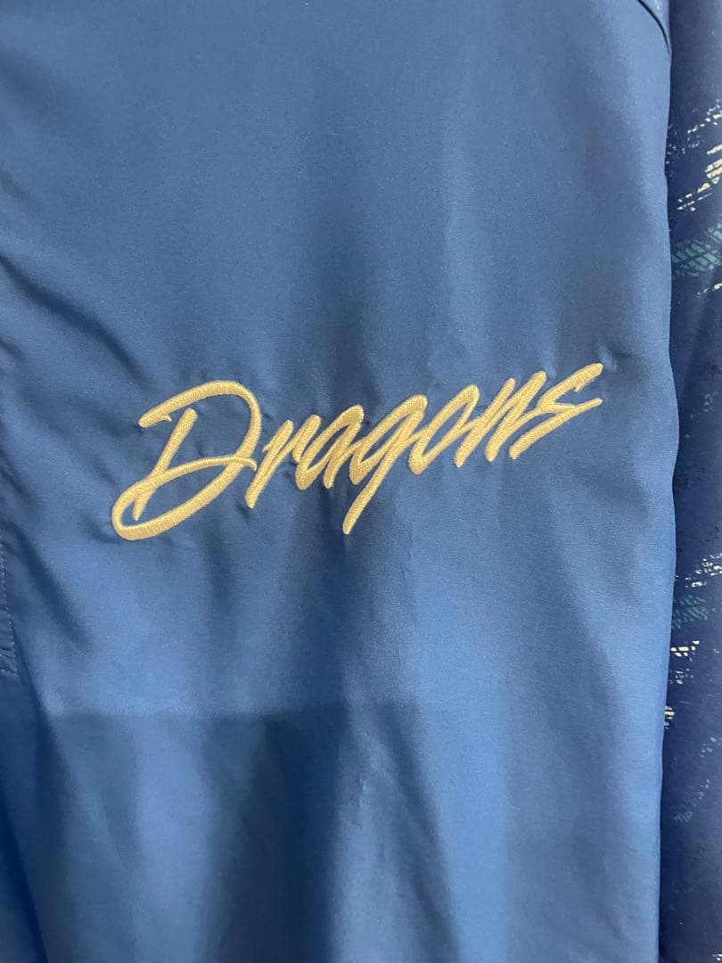 中日ドラゴンズプロモデルハーフＺＩＰジャケット2024