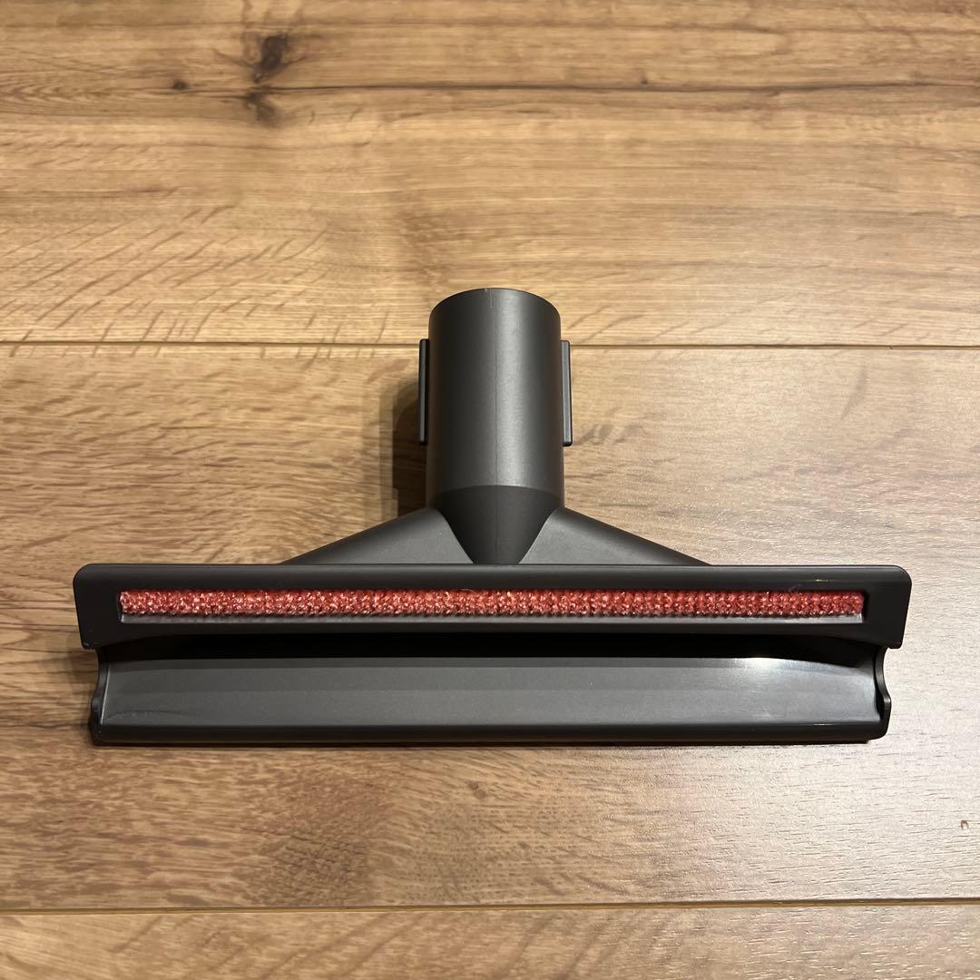 【美品】dyson V8 fluffy extra ダイソン
