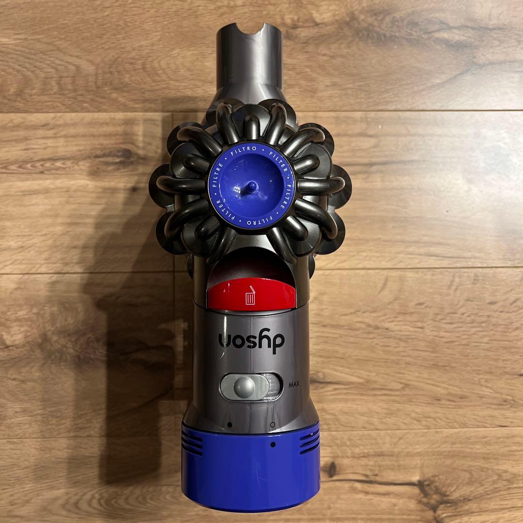 【美品】dyson V8 fluffy extra ダイソン