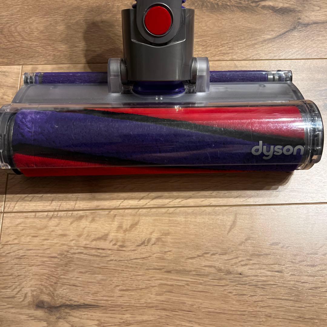 【美品】dyson V8 fluffy extra ダイソン
