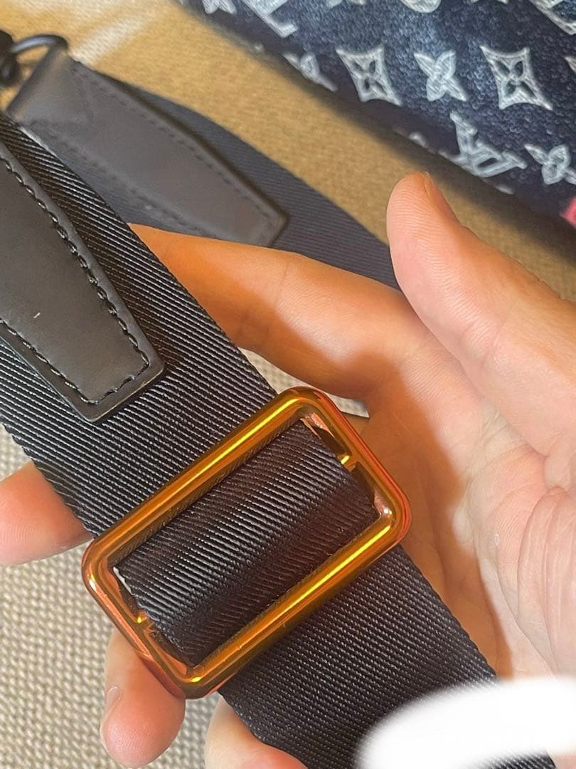 Louis Vuitton 限定ショルダーベルト