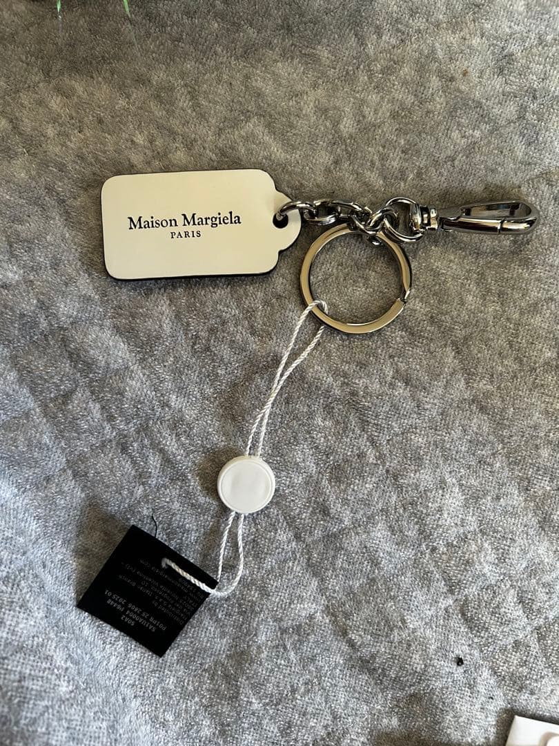 Maison Margiela SATURDAY キーホルダー