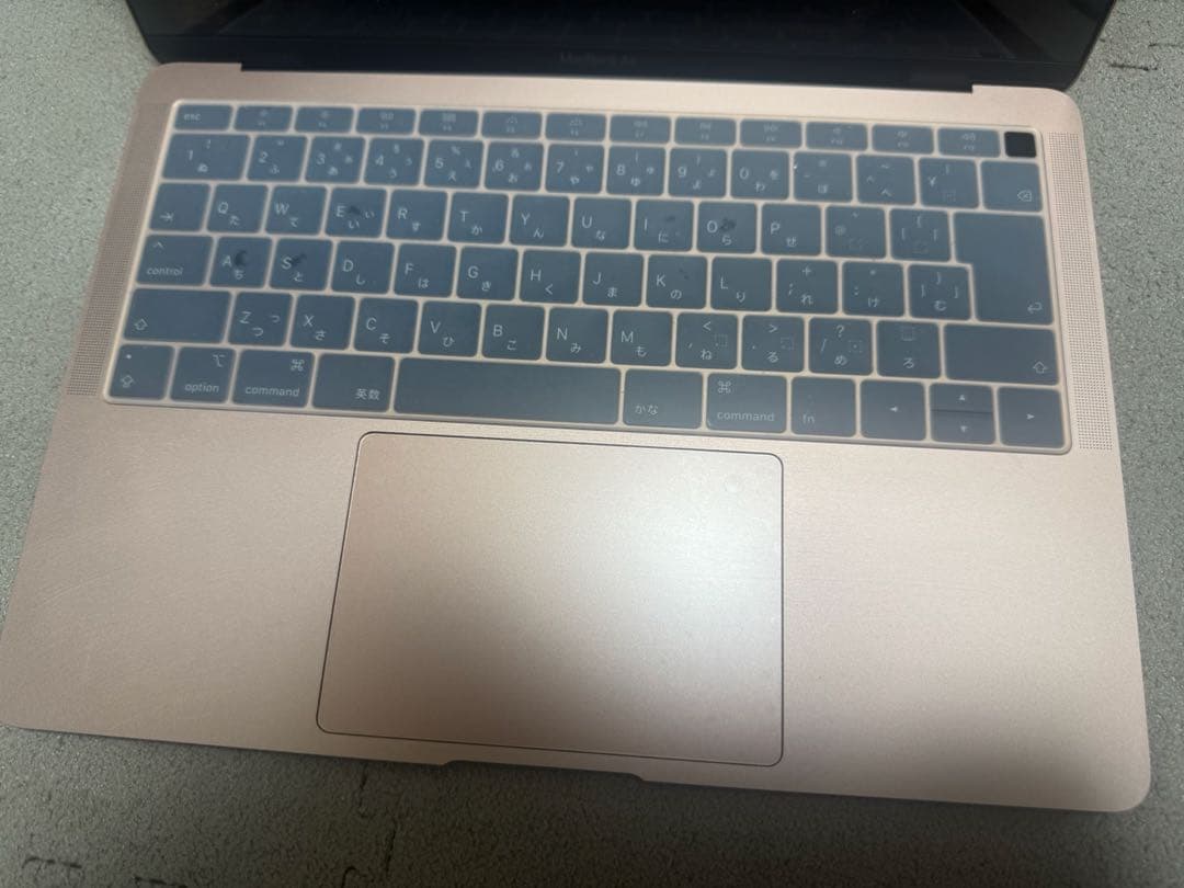 超美品 MacBook Air 2018