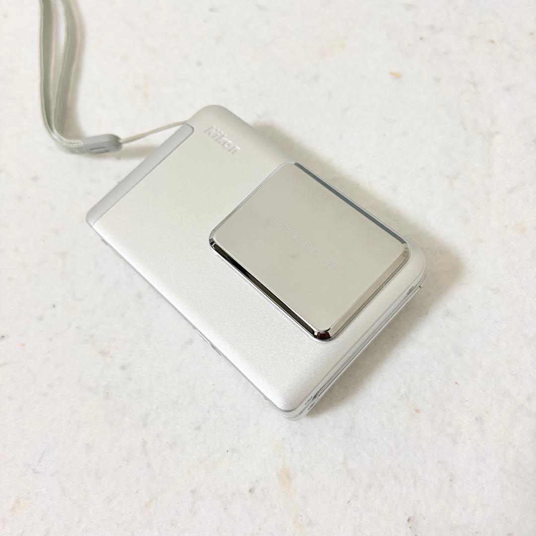 Nikonニコン COOLPIX S2 デジタルカメラ 動作確認済 極美品