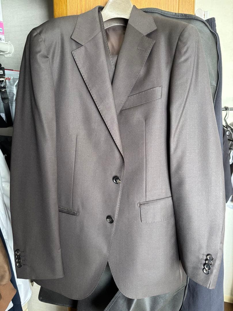 ONLY ブラウンスーツ スリーピース 本体価格¥63900