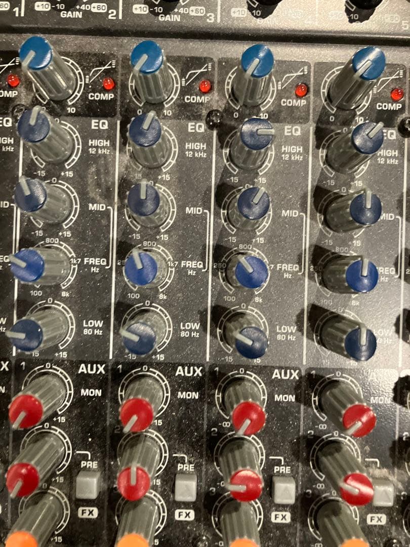 ベリンガー　H2222usb アナログミキサー 16チャンネル EQ機能搭載