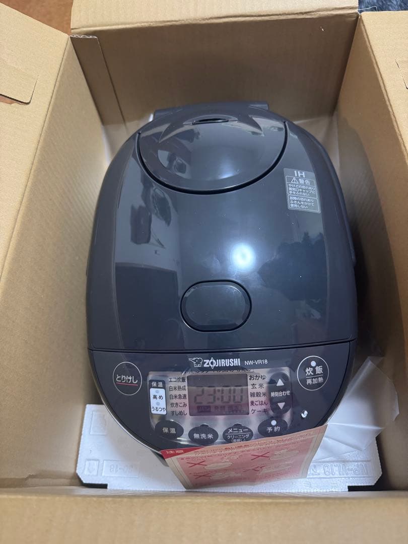 ［新品・未使用品］象印 IH 炊飯ジャー NW-VR18