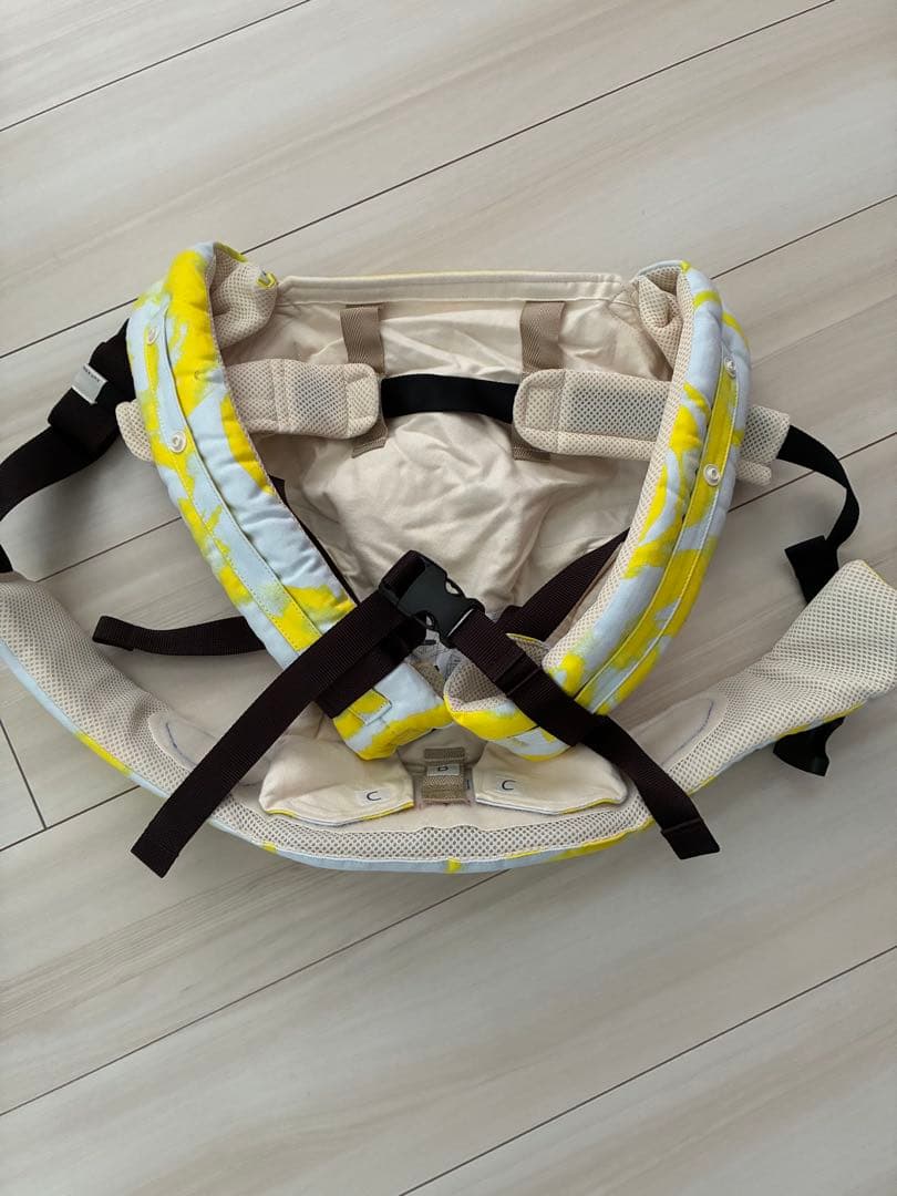 サンアンドビーチ　抱っこ紐　新品　美品　未使用