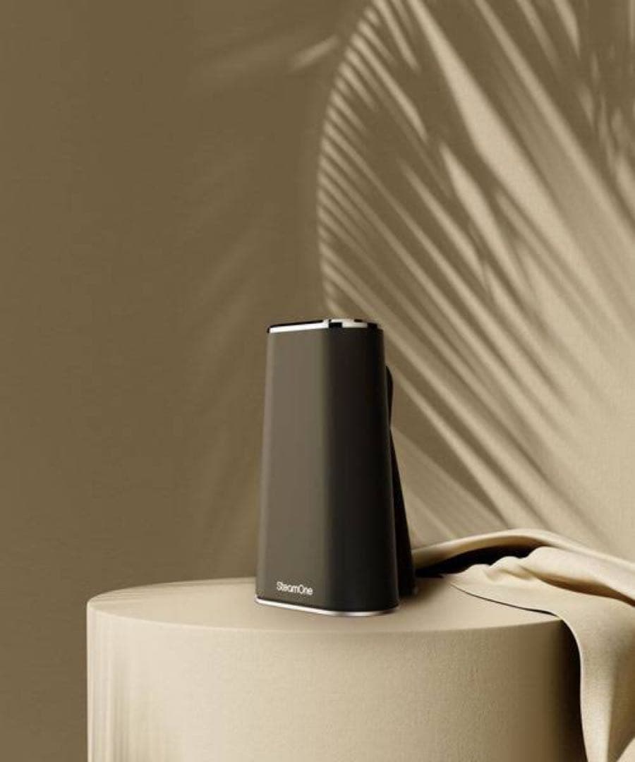 ほぼ新 SteamOne 折りたたみスチームアイロン JPFD130B