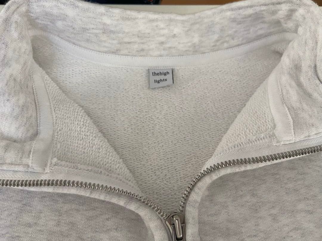 thehighlights グレー ハーフジップ スウェット