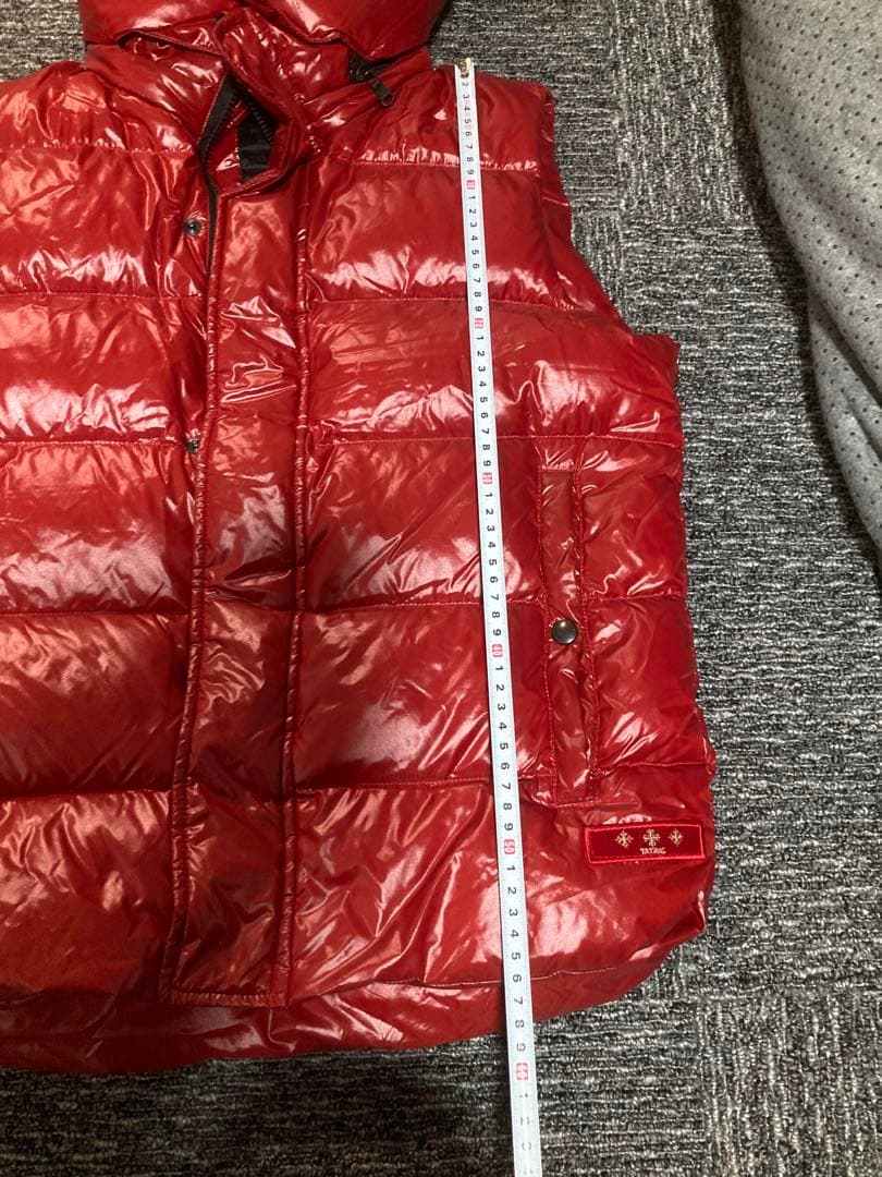 TATRAS フード付きレッドダウンベスト
