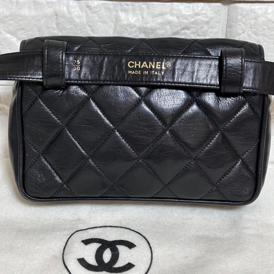 【良品】CHANELシャネルマトラッセボディバッグ　ターンロック
