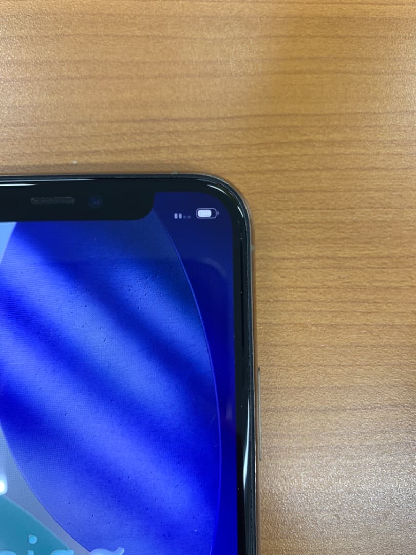 B*︎様 動作確認済 箱付き iPhone 11 Pro 64GB ID E36