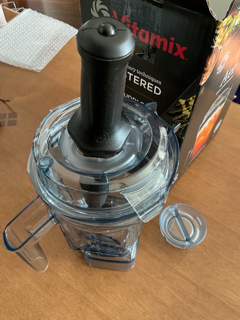 12月限定値下げ1回使用 バイタミックス エアーディスク コンテナ 1.4L
