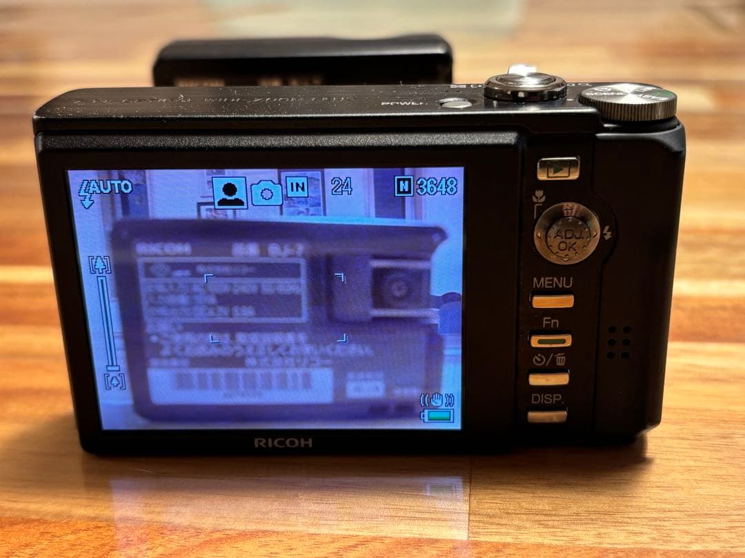 RICOH R10 コンパクトデジタルカメラ