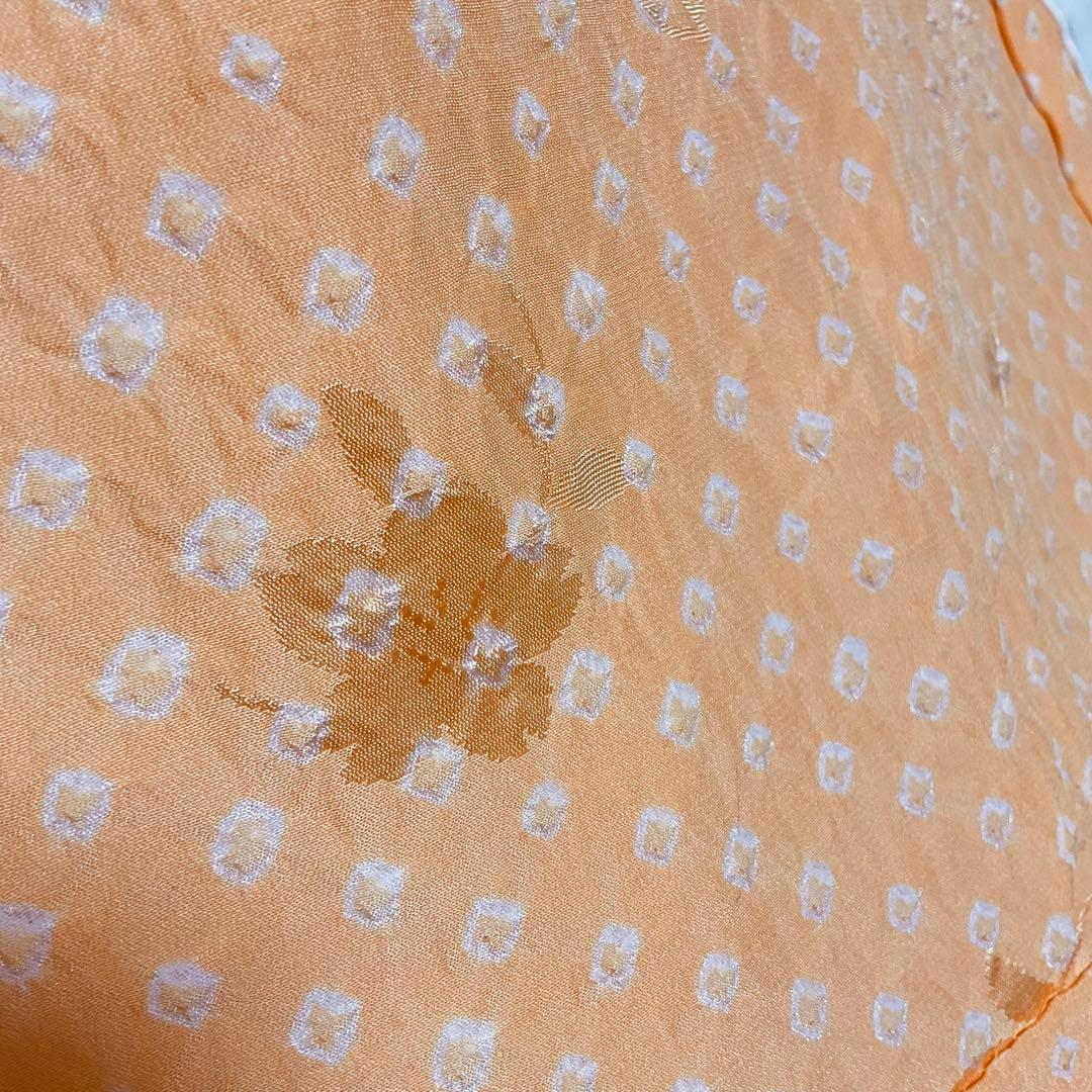 長襦袢　絞り　オレンジ系　薄いオレンジ　桜　花びら　正絹　身幅広め