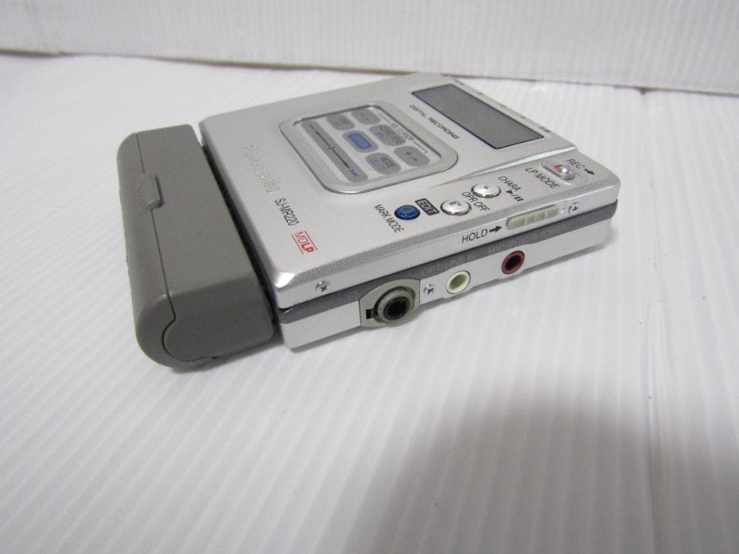 ポータブルプレーヤー A1866 Panasonic SJ-MR220