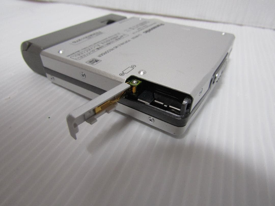 ポータブルプレーヤー A1866 Panasonic SJ-MR220