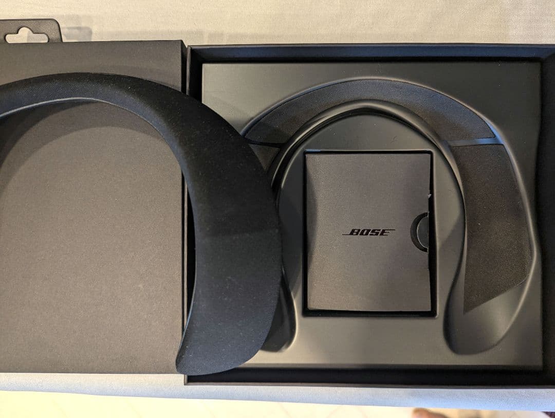 Bose SoundWear Companion ボーズスピーカー