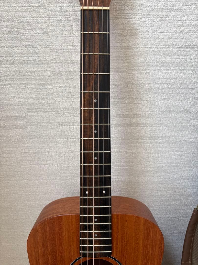 【美品】Baby Taylor ミニアコースティックギター カポ・ピック付き
