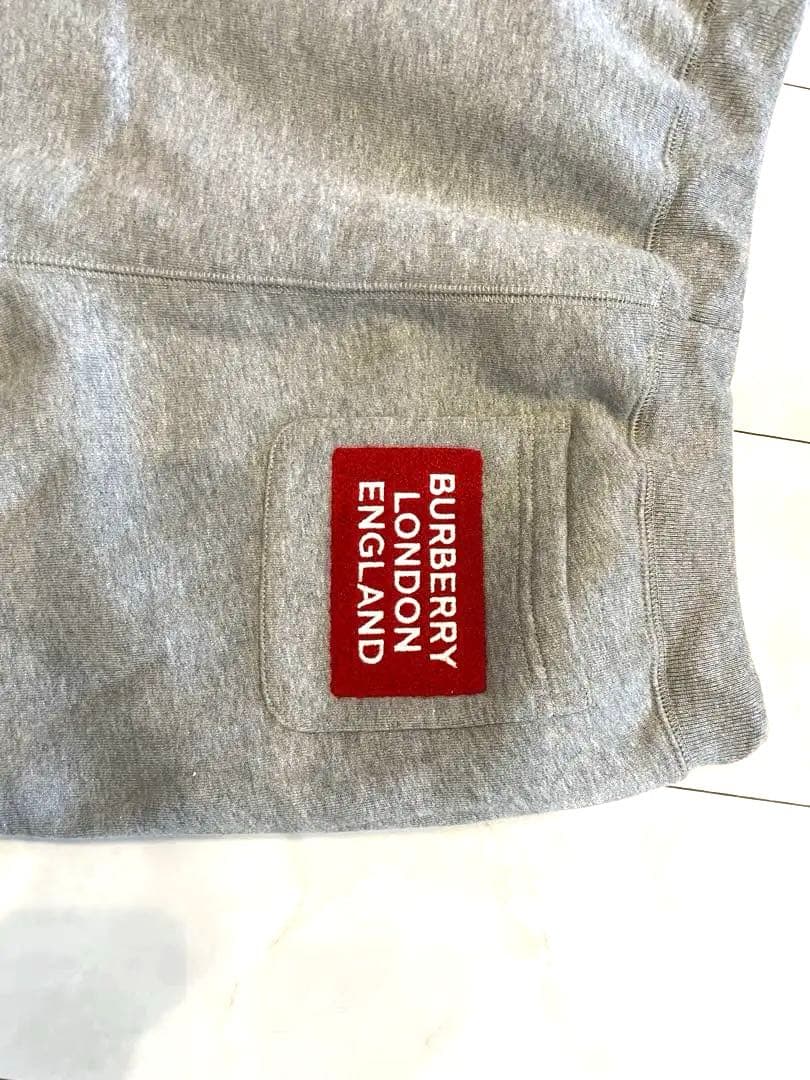 BURBERRY グレー スウェットパンツ