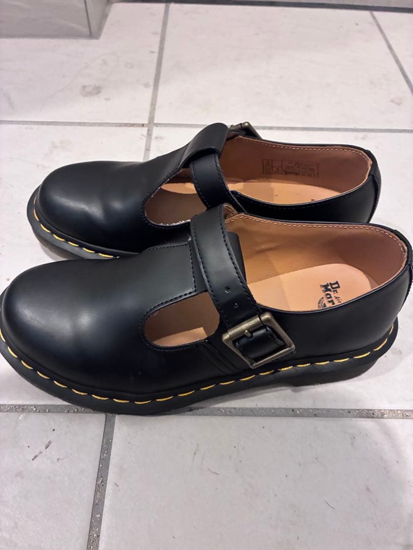 Dr. Martens ブラック メリージェーン シューズ　Tバー