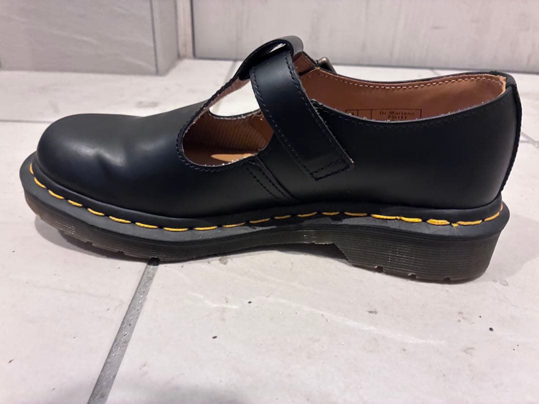 Dr. Martens ブラック メリージェーン シューズ　Tバー