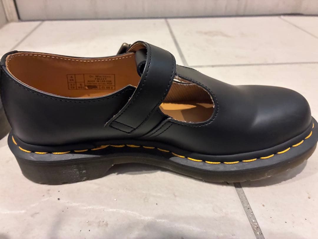 Dr. Martens ブラック メリージェーン シューズ　Tバー