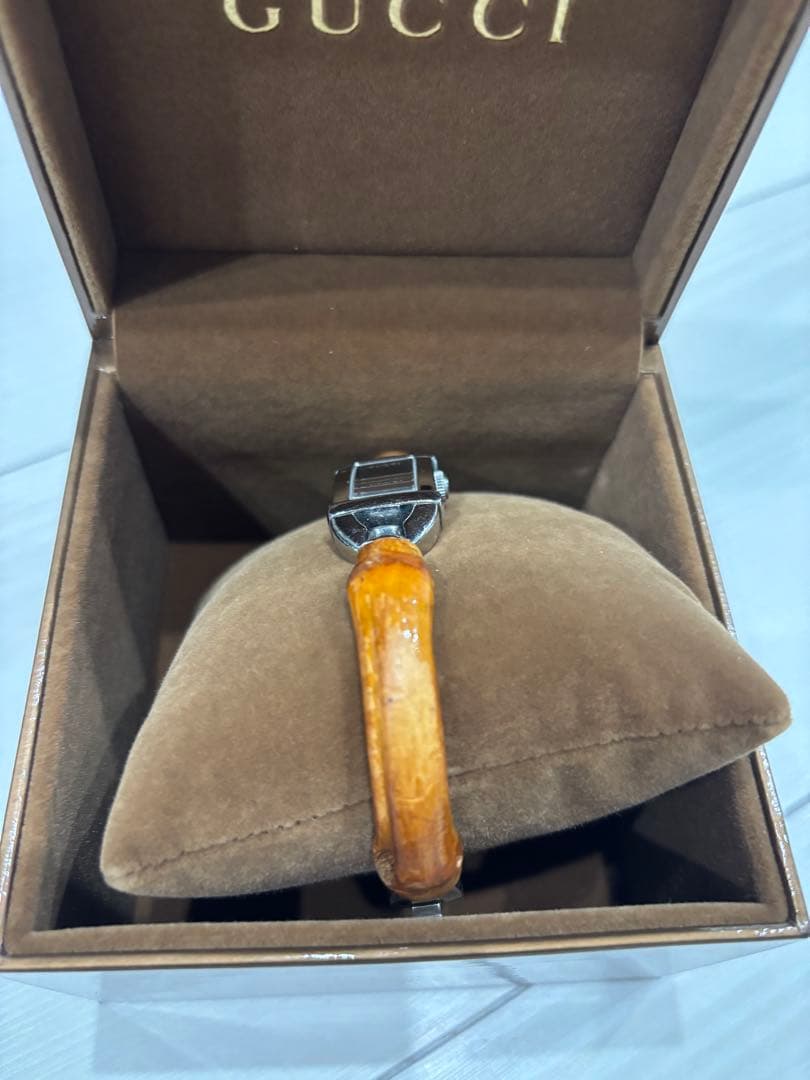 GUCCI 6800L アナログ時計 シルバー/ブラウン