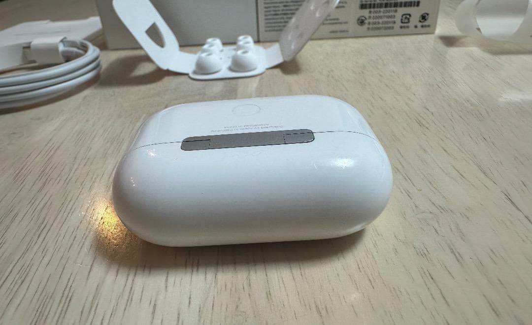 【正規品】AirPods Pro 第2世代 Lightning 美品