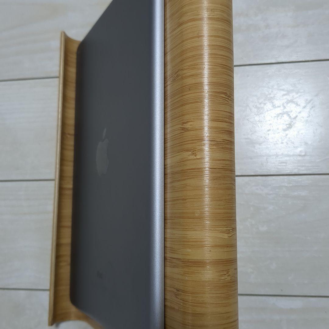 Apple iPad 　第5世代　128GB　スペースグレイ 本体