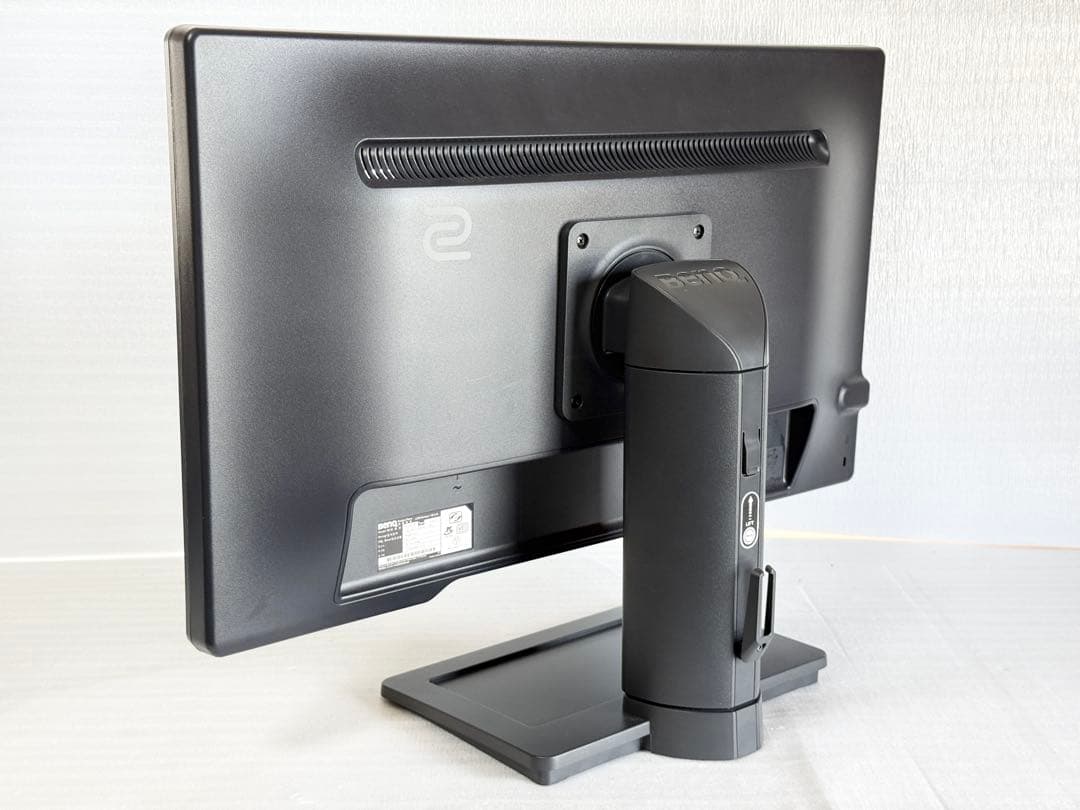 BenQ ベンキュー モニター ディスプレイ ピボット機能 XL2411