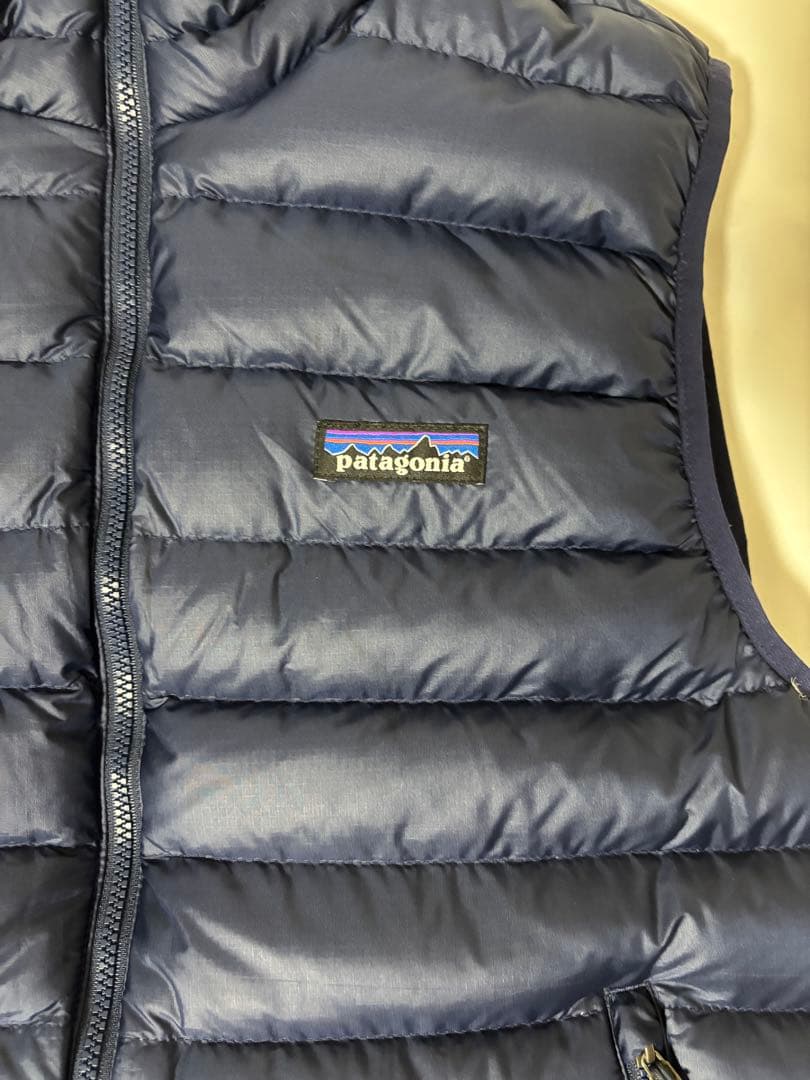 patagonia ダウンベスト ネイビー 品番84622 サイズＳ 18年