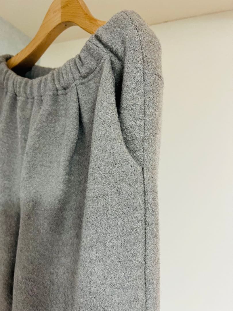 エバムエバ ウールパンツ