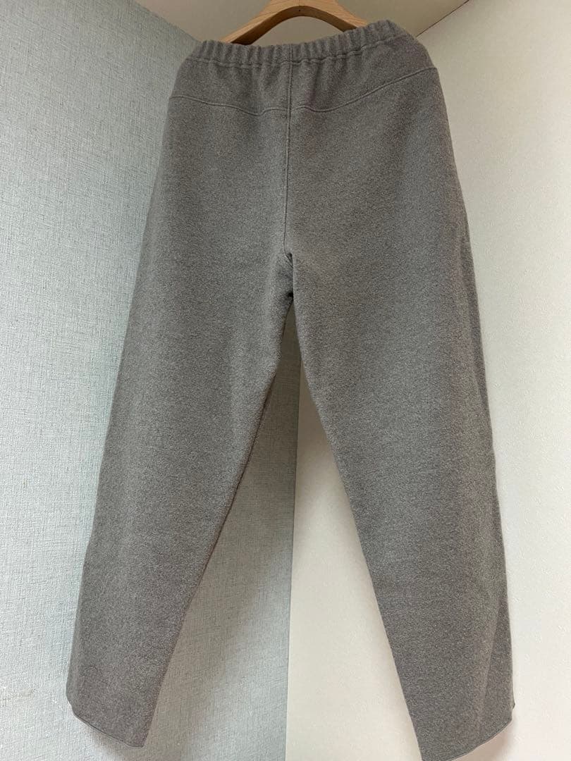 エバムエバ ウールパンツ