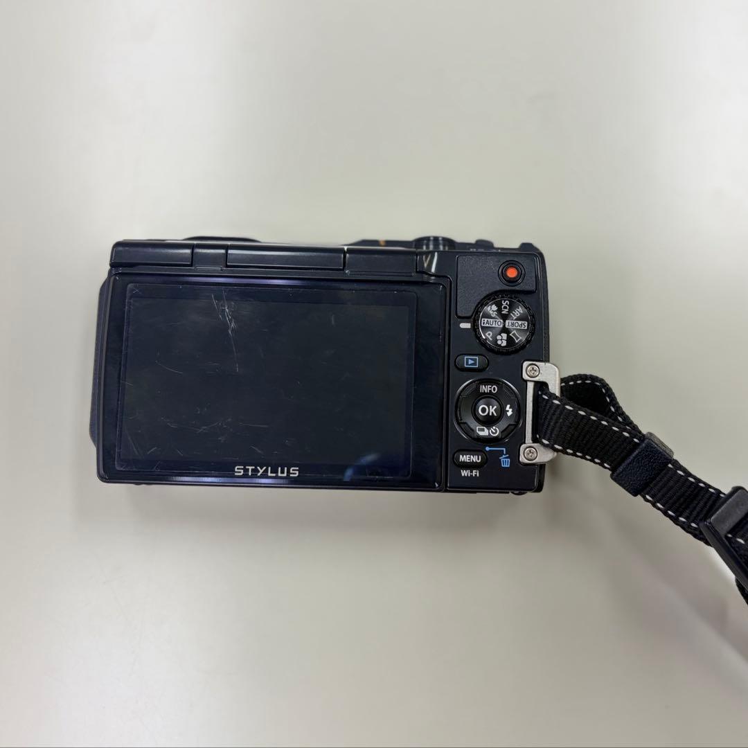 【値下げ可能】OLYMPUS オリンパス TG TG-870 WHITE