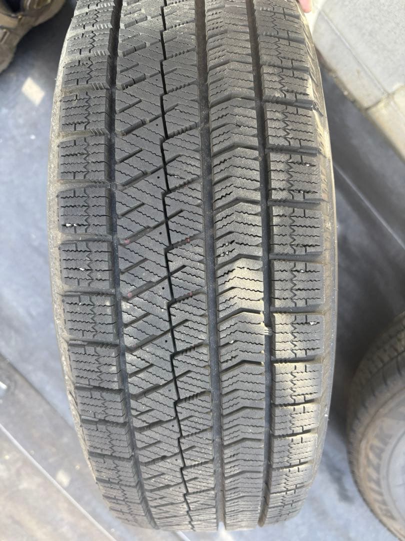 ブリヂストン 195/65R15 スタッドレスタイヤ