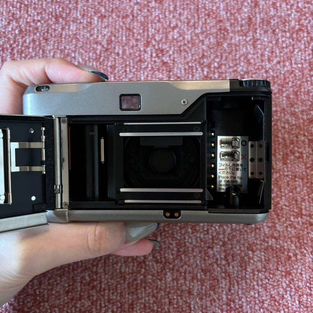 フィルムカメラ Contax T2