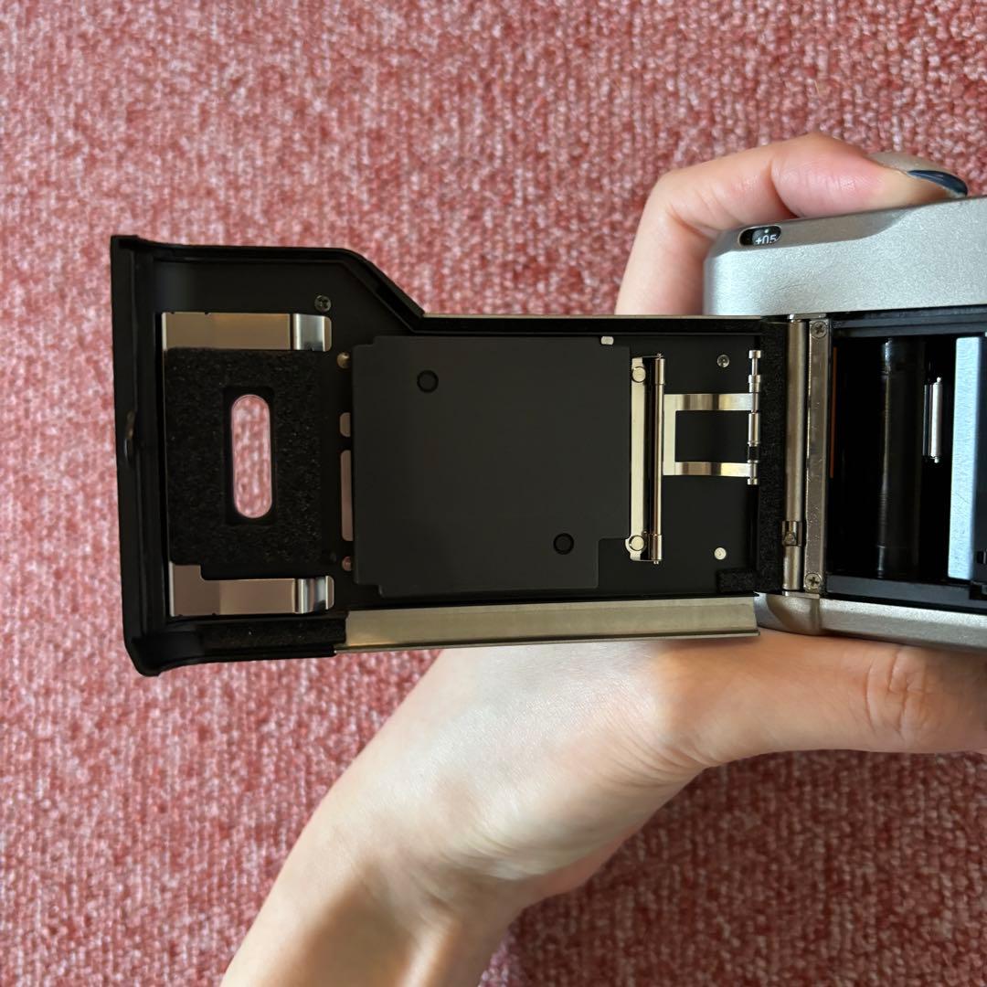 フィルムカメラ Contax T2