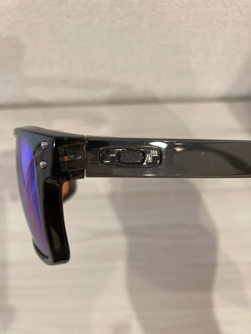 Oakley ブラック/パープル ミラーレンズ サングラス