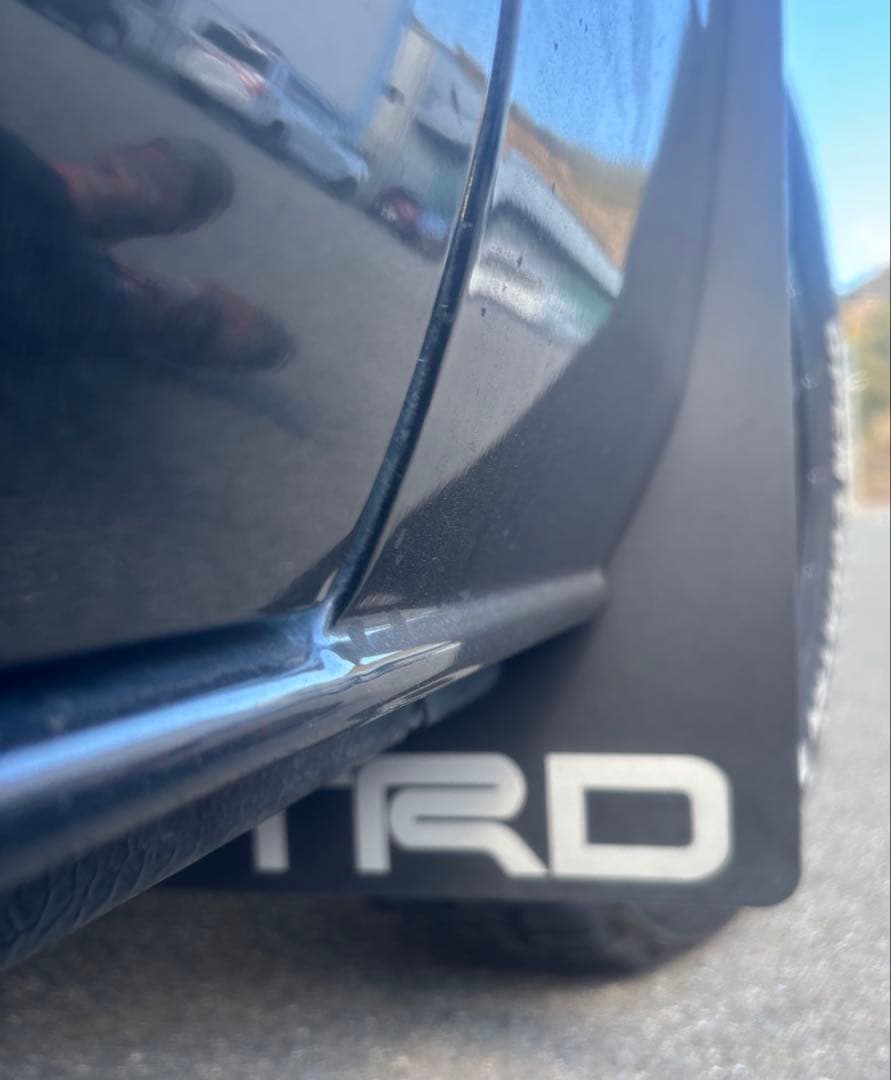 ハイエース TRD マッドフラップ　4枚