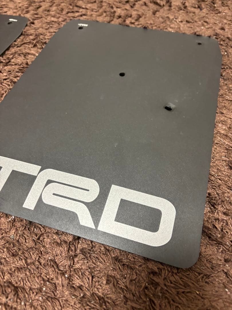 ハイエース TRD マッドフラップ　4枚