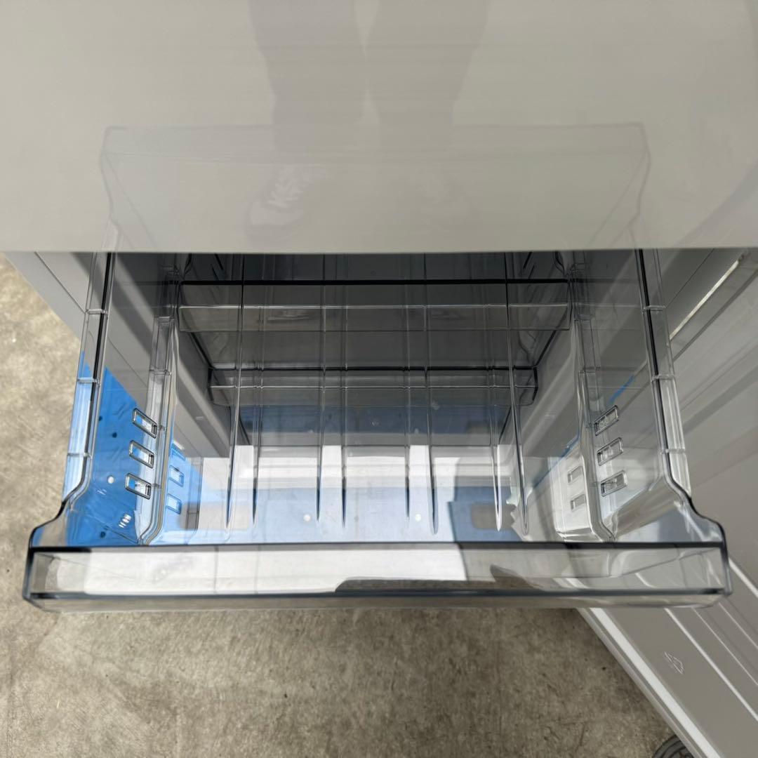 238⭐️2023年製★ハイアール 冷蔵庫　スリム　自動霜取り　一人暮らし