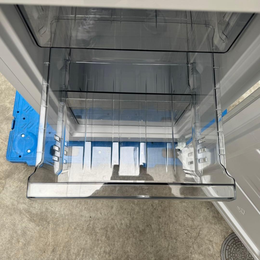 238⭐️2023年製★ハイアール 冷蔵庫　スリム　自動霜取り　一人暮らし