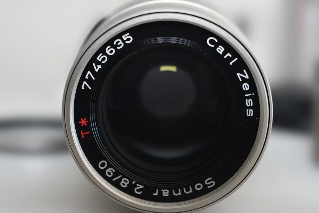 Zeiss Sonnar T* 90mm F2.8 K&F. Eマウント