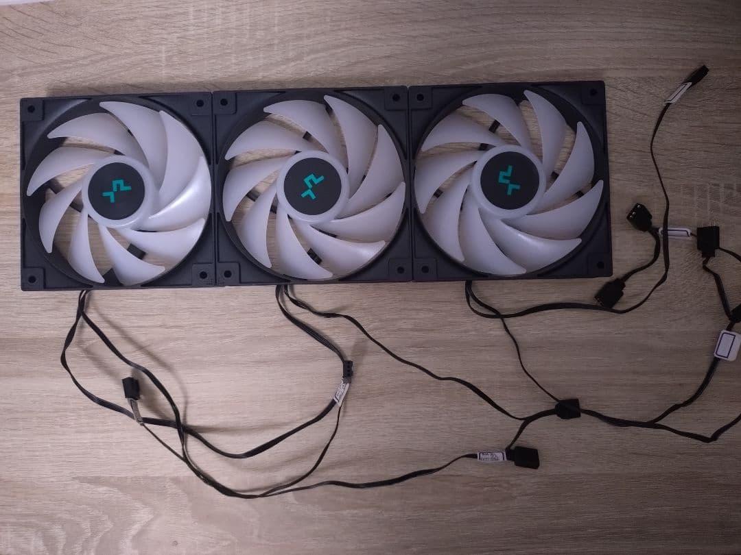 DeepCool LE720 360mm 簡易水冷クーラー (中古)