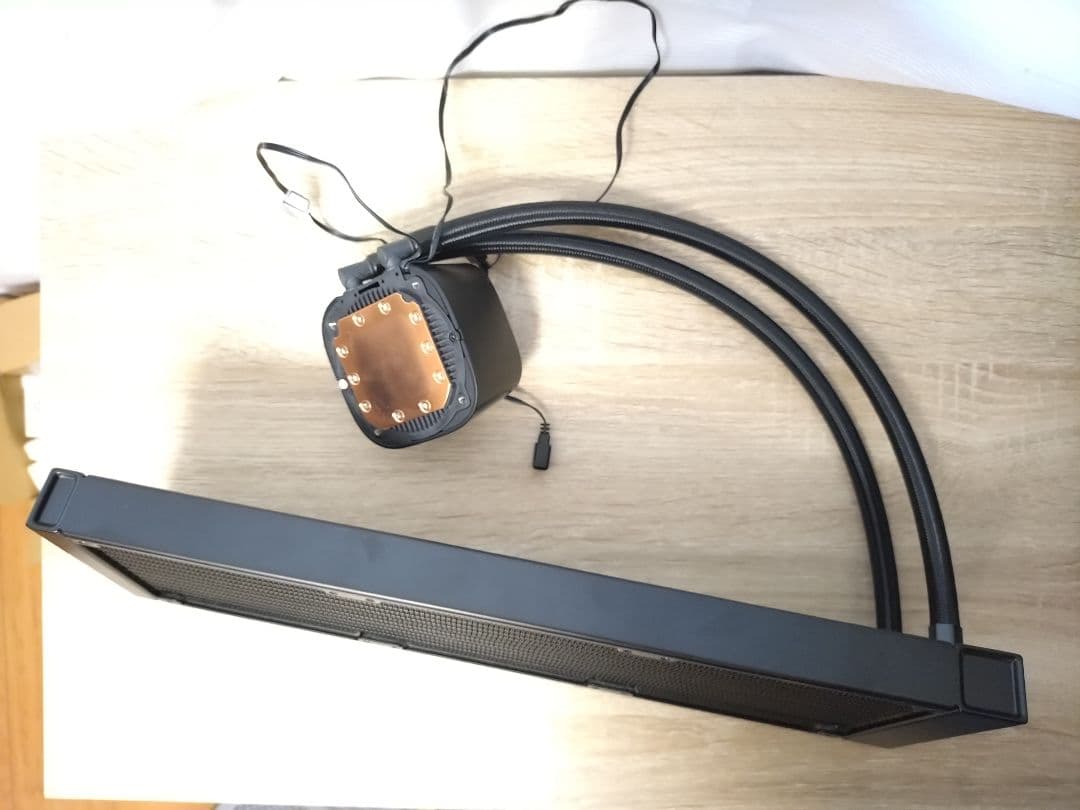 DeepCool LE720 360mm 簡易水冷クーラー (中古)