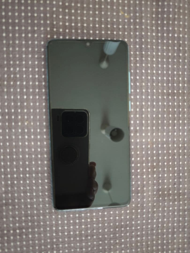 HUAWEI P30 128GB(NMカード付) オーロラ SIMフリー