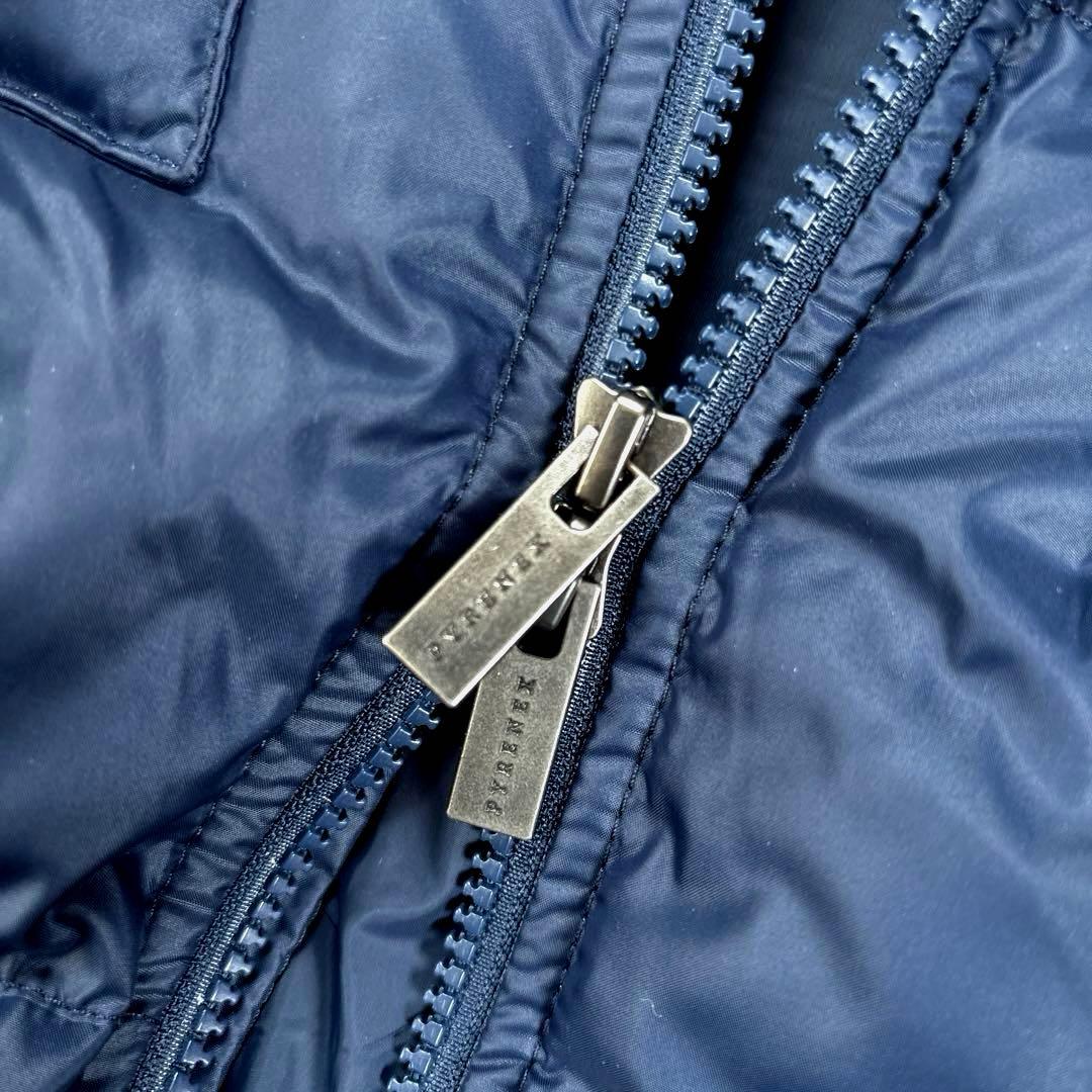 ピレネックス　バジーレ　ダウンジャケット　ロゴワッペン　スタンドカラー　ネイビー